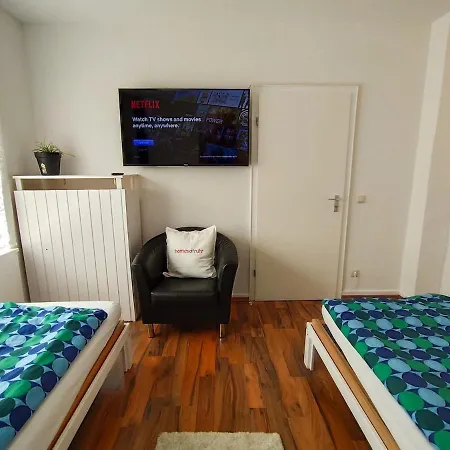 Homes Of Ruhr - Monteurwohnung Schimanski Duisburg