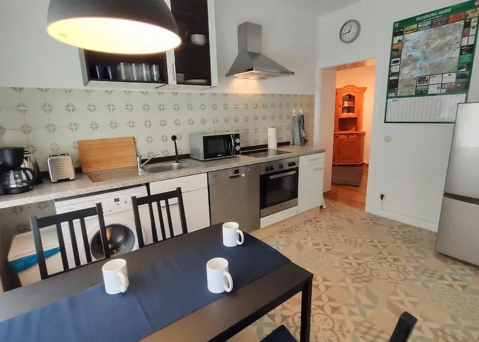 Homes Of Ruhr - Monteurwohnung Schimanski Duisburg